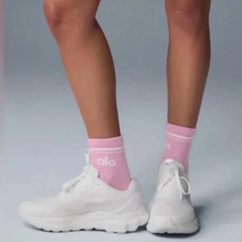 ALO Yoga Half- Crew Socks